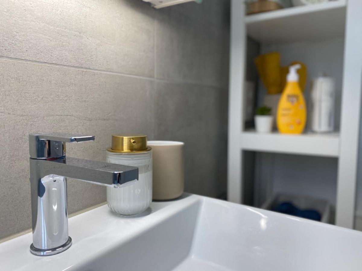 Glad Spot - Liestal - 10 Min From Basel - Central, Design, Modern Екстериор снимка